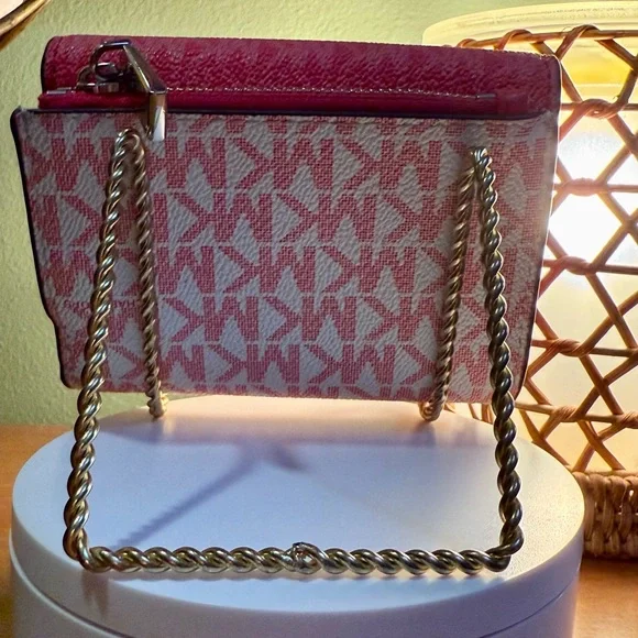 Michael Kors Dark Pink nd White Tri-Fold Wallet - Picture 5 of 17